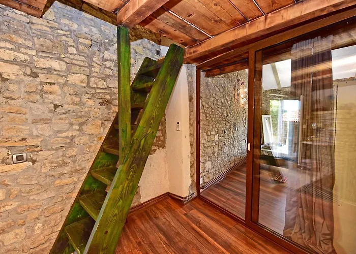 Holiday home Luna *