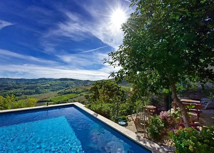 Holiday home Luna Motovun